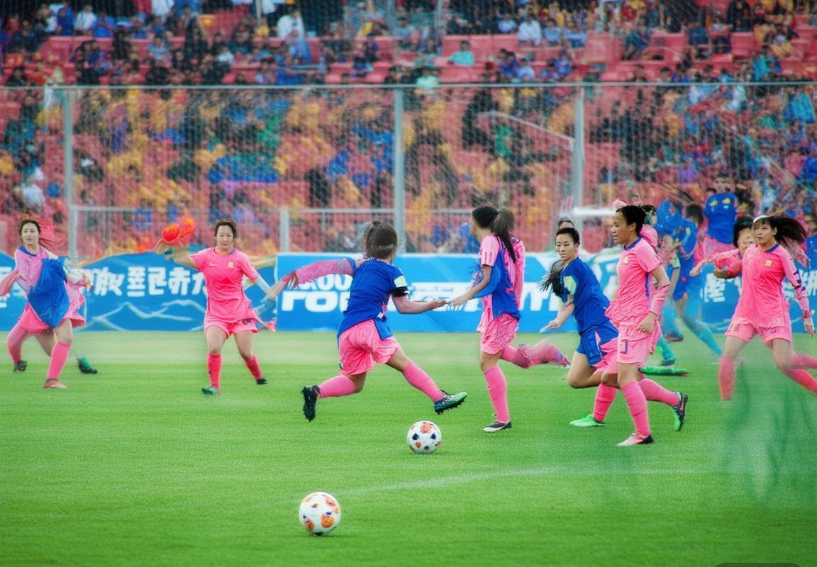 2018永川女足赛事：中国女足技战术解析与未来展望(图2)