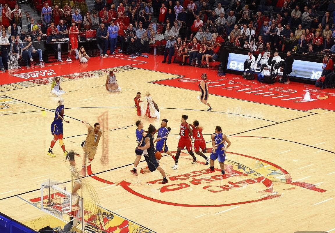 火箭鹈鹕季前赛：哈登戴维斯双星闪耀，战术对决火花四溅(图3)